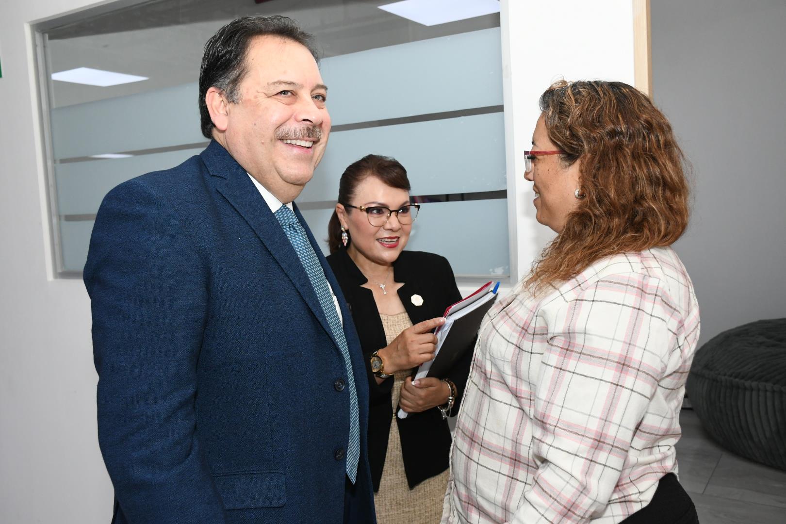 Saludamos a nuestras compañeras y compañeros que laboran en la Subdirección de Personal
